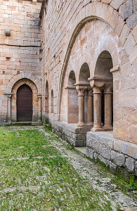 WEB-Comberoumal-418781-english-priory-of-comberoumal-in-commune-of-saint-beauzely-aveyron-france